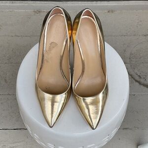 Michael Kors Gold Pointed-Toe Heels, Size 7